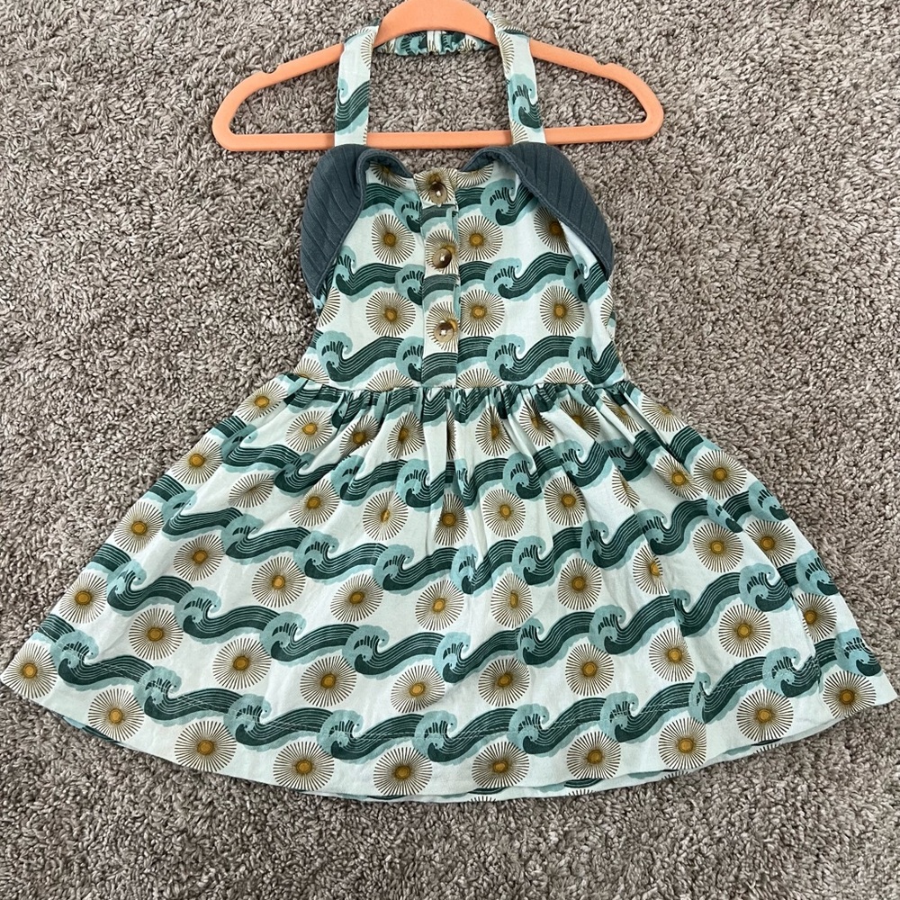 Kate Quinn Stylish Halter Dress with Floral and Sun Wave Design